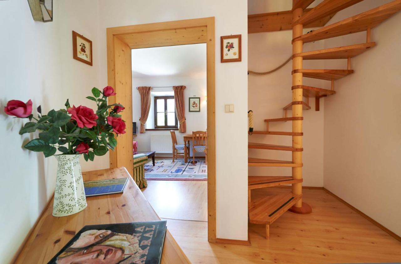 Ferienapartments Gutshof Brandis Lana Dış mekan fotoğraf